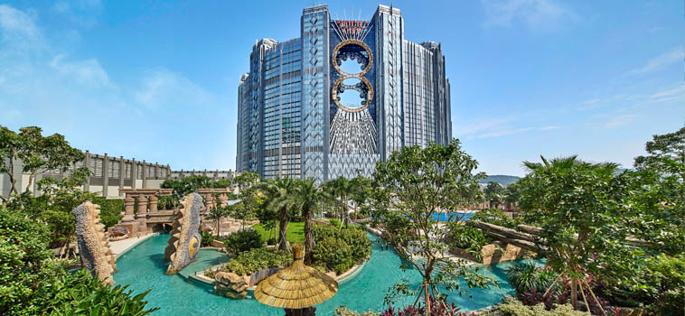 Studio City Macau: Exterior