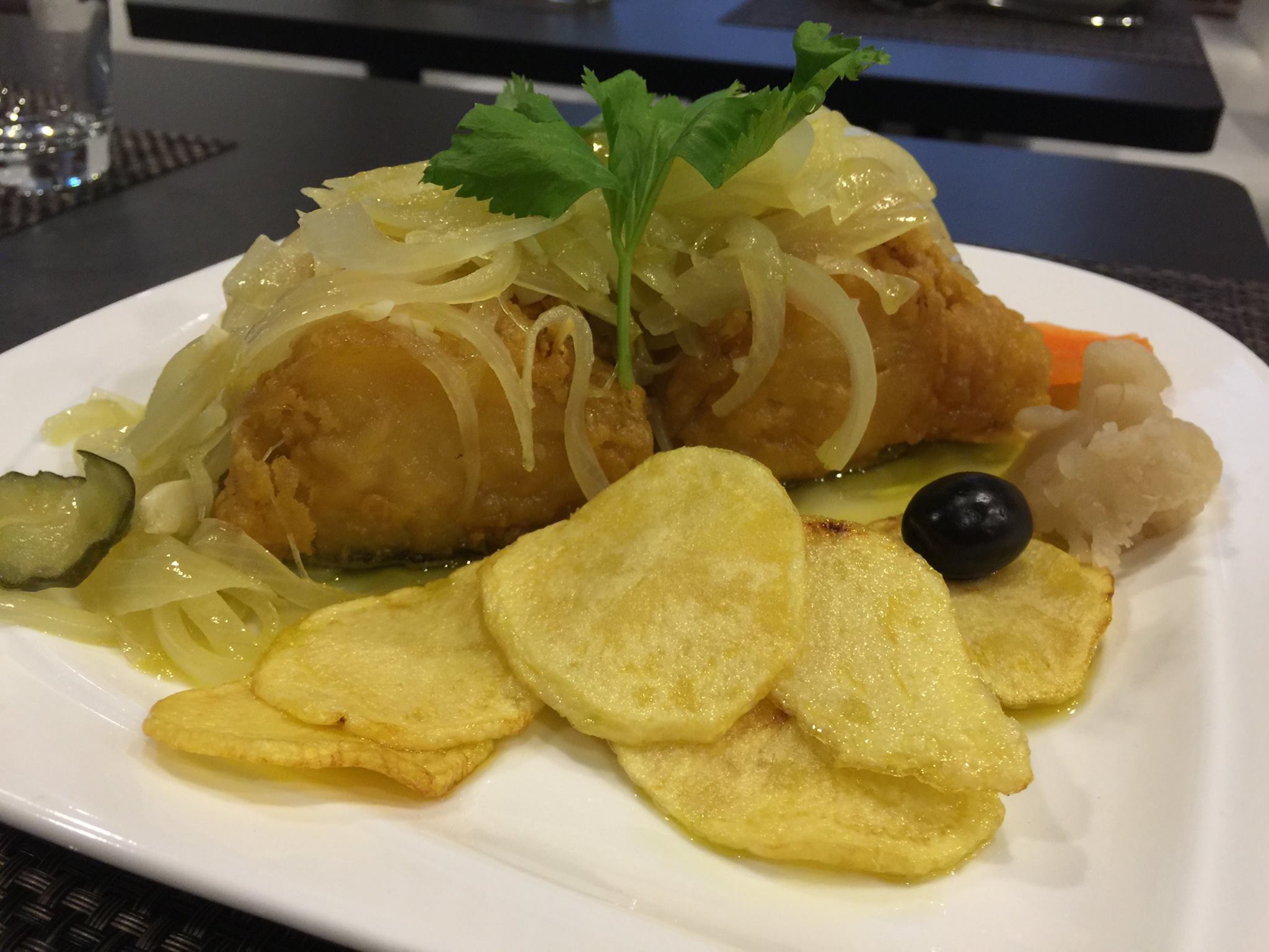 Mariazinha: Fried Codfish with Onion