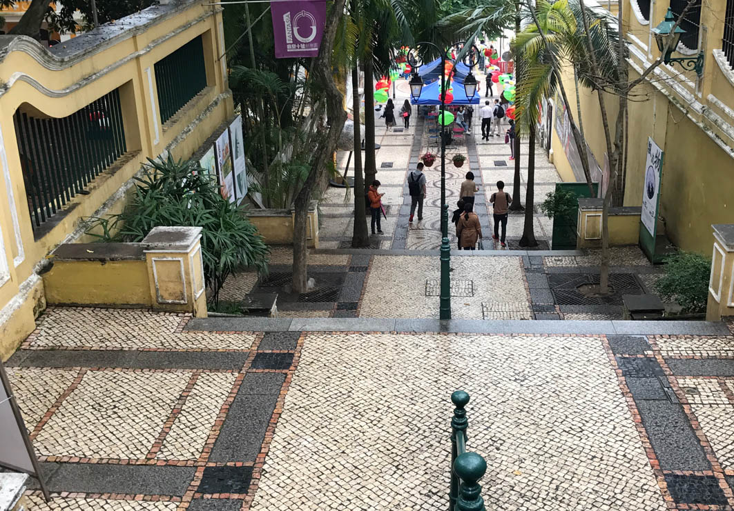 St. Lazarus Church District Macau: Stairs