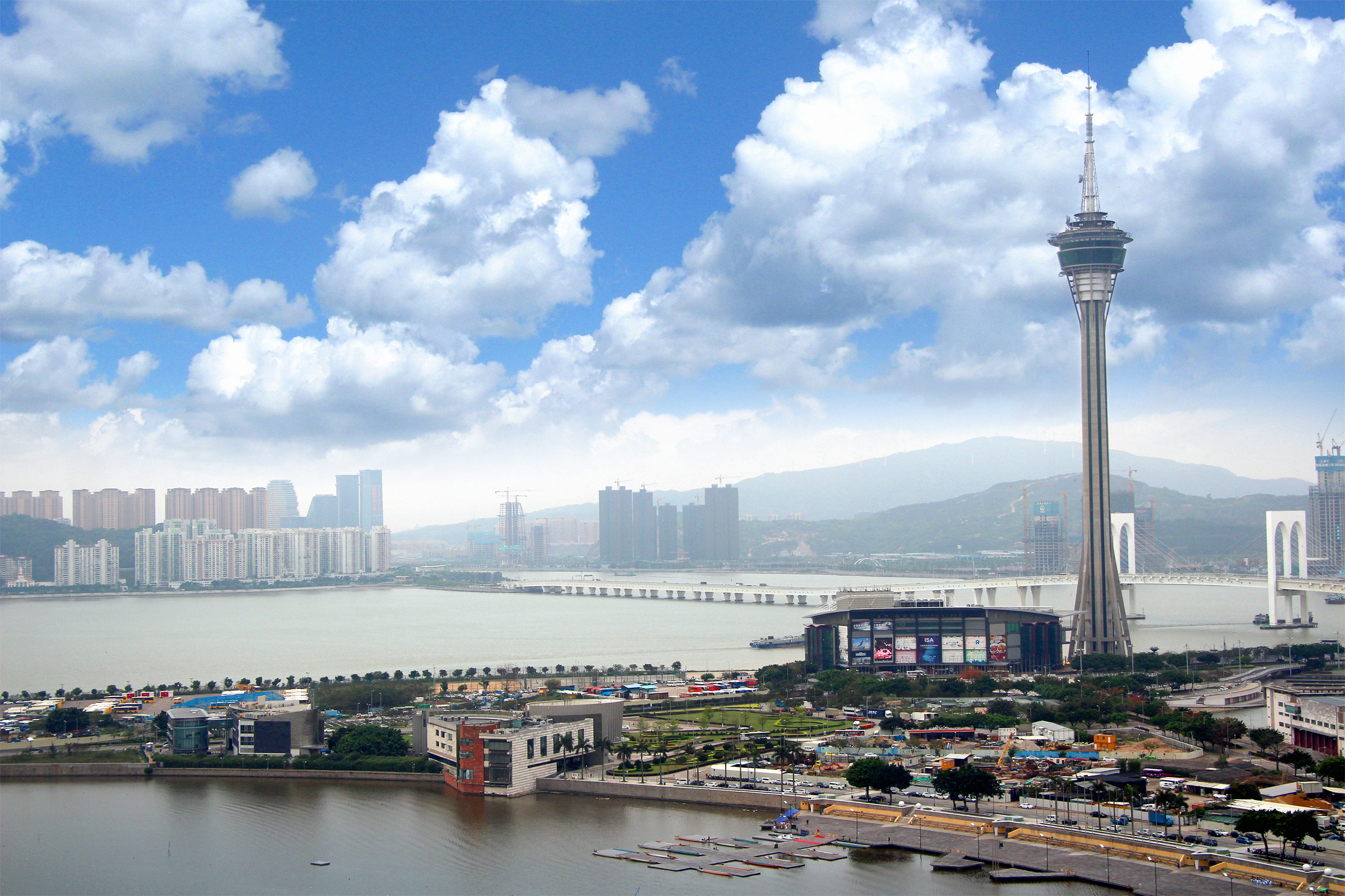 Macau: View from Sky 21